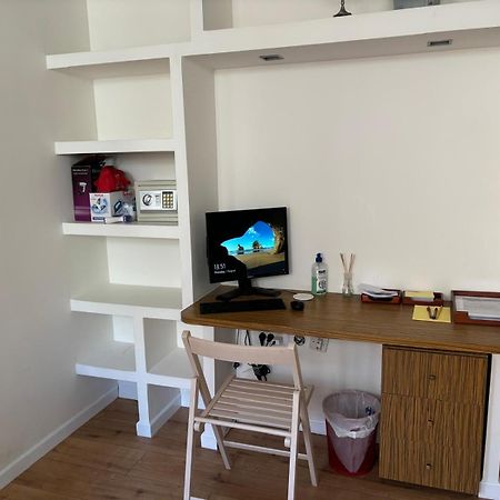 Studio Near The Sea Нетания Екстериор снимка