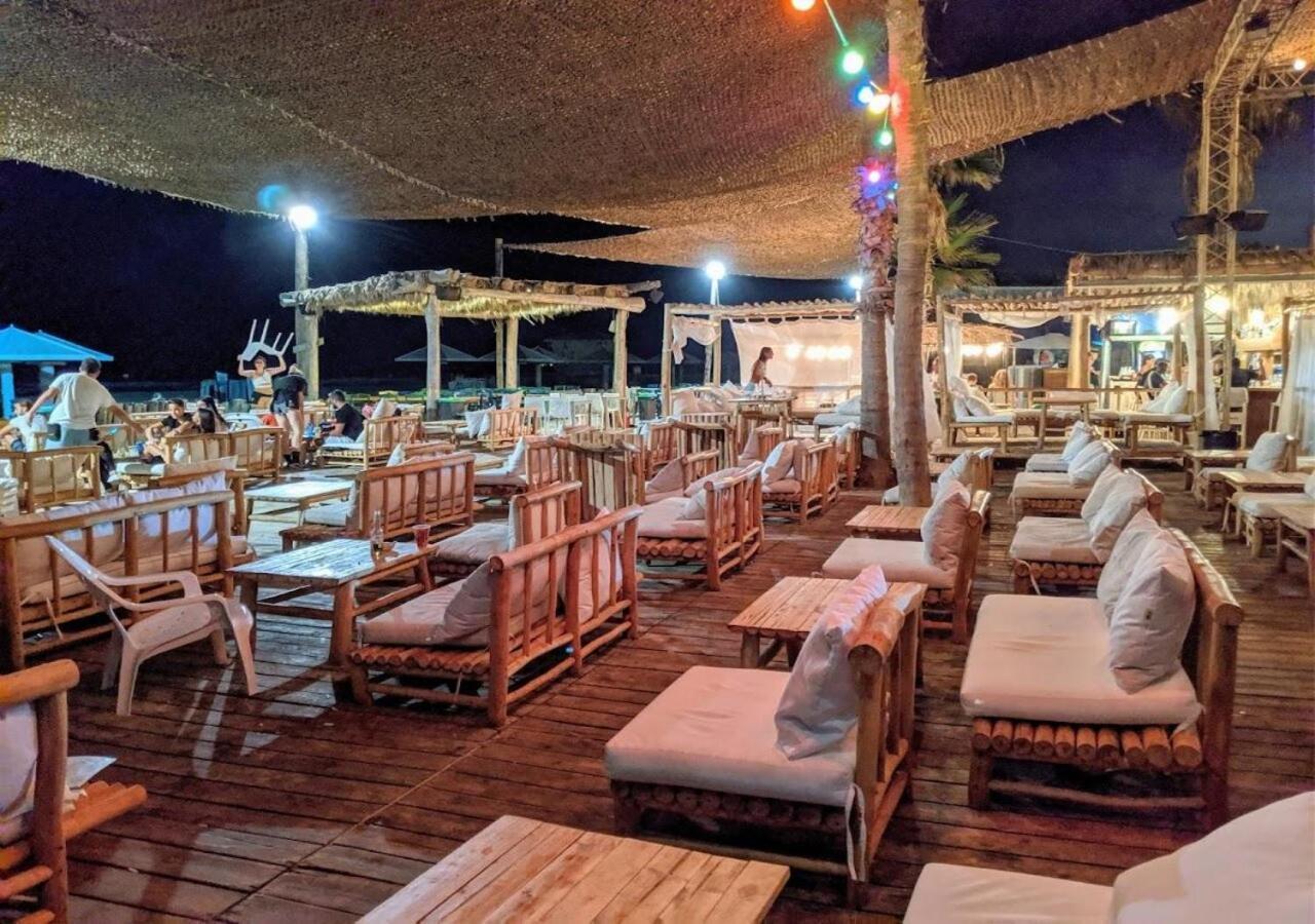 Studio Near The Sea Нетания Екстериор снимка